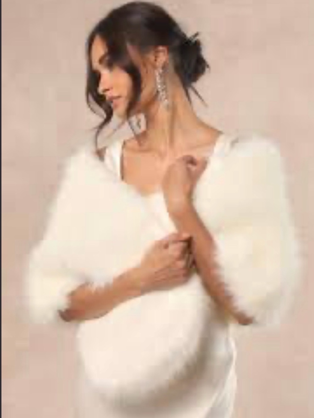 Lulu's Cream Faux Fur Wrap Stole with Satin Lining